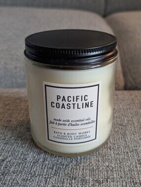 Bath & Body Works Pacific Coastline Candle